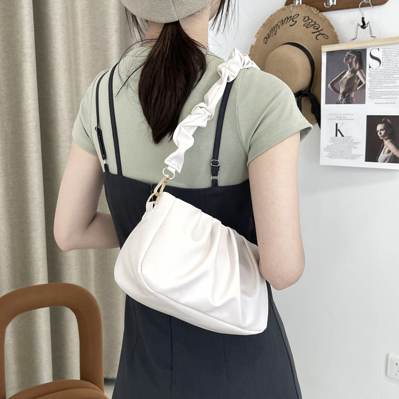 Fashionable Pleated Cloud Casual Fashionable Simple Texture Underarm Shoulder Bag