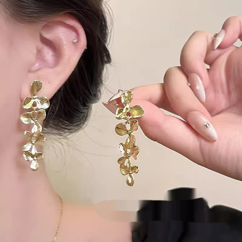 Silver Needle Retro Geometric Metal Earrings Female Niche Temperament