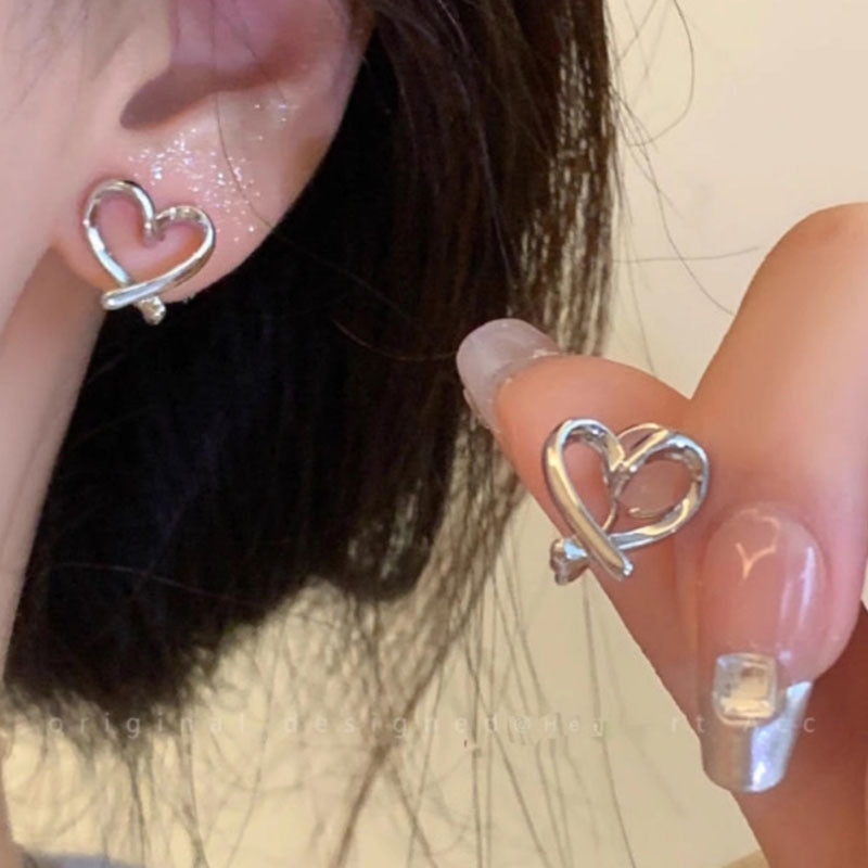 Silver Needle Retro Geometric Metal Earrings Female Niche Temperament