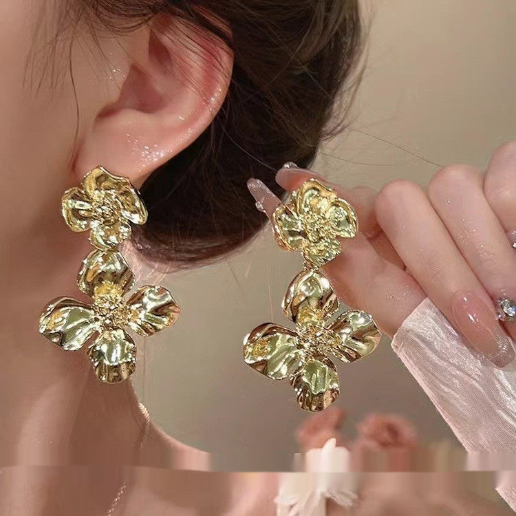 Silver Needle Retro Geometric Metal Earrings Female Niche Temperament