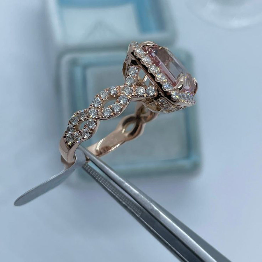 Women's Versatile Fashionable And Luxurious Alloy Ring