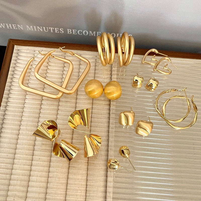 Silver Needle Retro Geometric Metal Earrings Female Niche Temperament