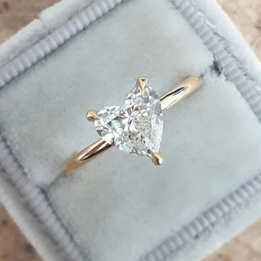 Women's Fashion Wedding Simple Love Heart-shaped Ring