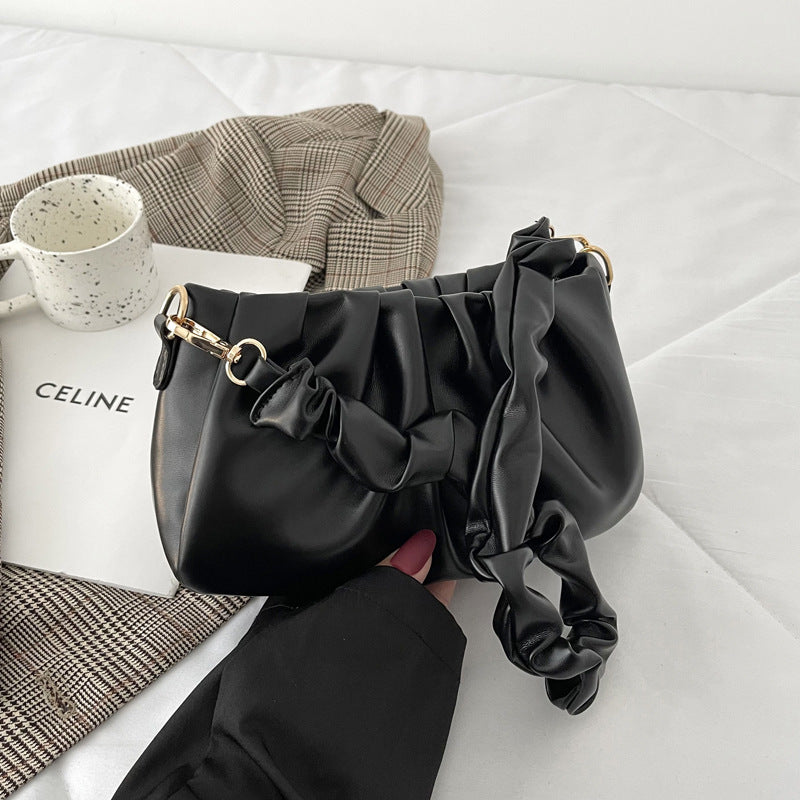 Fashionable Pleated Cloud Casual Fashionable Simple Texture Underarm Shoulder Bag
