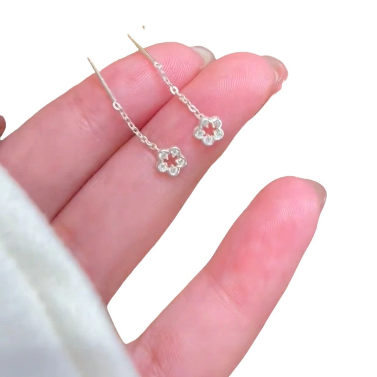 Sterling Silver Needle Silver Hollow Flower Hanging Earrings