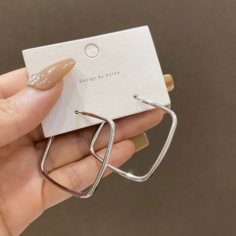 Silver Needle Retro Geometric Metal Earrings Female Niche Temperament