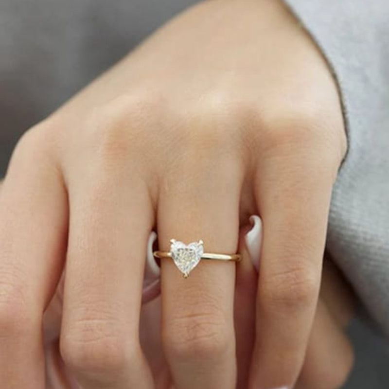 Women's Fashion Wedding Simple Love Heart-shaped Ring